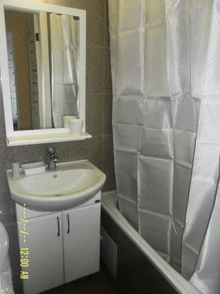 Апартаменты Small Cozy Apartment at the 7th Big Fontain station Одесса Апартаменты-16